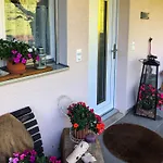 Grosszuegige Zwischen Bern Und Interlaken Apartment