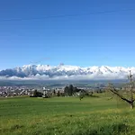 Grosszuegige Zwischen Bern Und Interlaken *