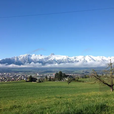 Grosszuegige Ferienwohnung Mit Alpenblick Nahe Thun *