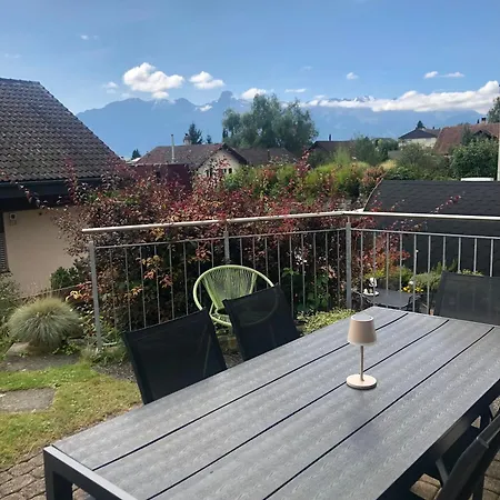 アパート Grosszuegige Ferienwohnung Mit Alpenblick Nahe Thun *