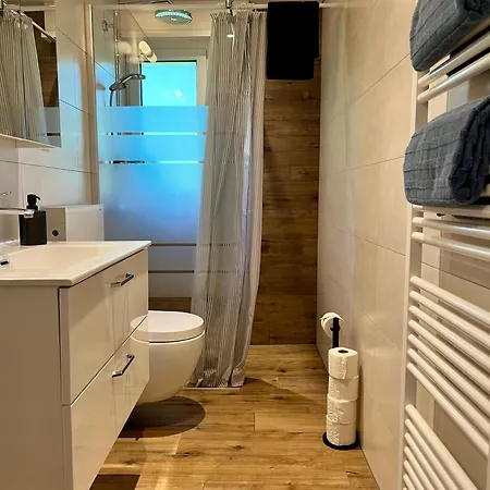 アパート Grosszuegige Ferienwohnung Mit Alpenblick Nahe Thun *