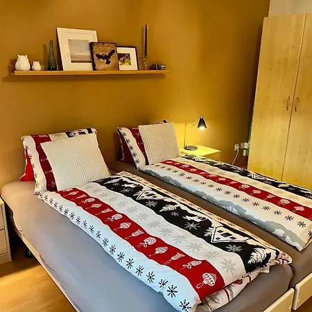 Grosszuegige Ferienwohnung Mit Alpenblick Nahe Thun