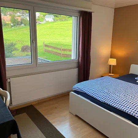 Grosszuegige Ferienwohnung Zwischen Bern Und Interlaken *