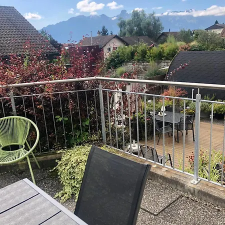 Grosszuegige Ferienwohnung Mit Alpenblick Nahe Thun アパート *