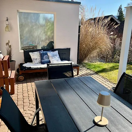 Grosszuegige Ferienwohnung Mit Alpenblick Nahe Thun