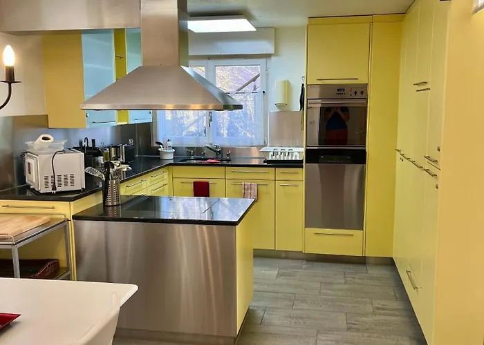 Grosszuegige Zwischen Bern Und Interlaken *